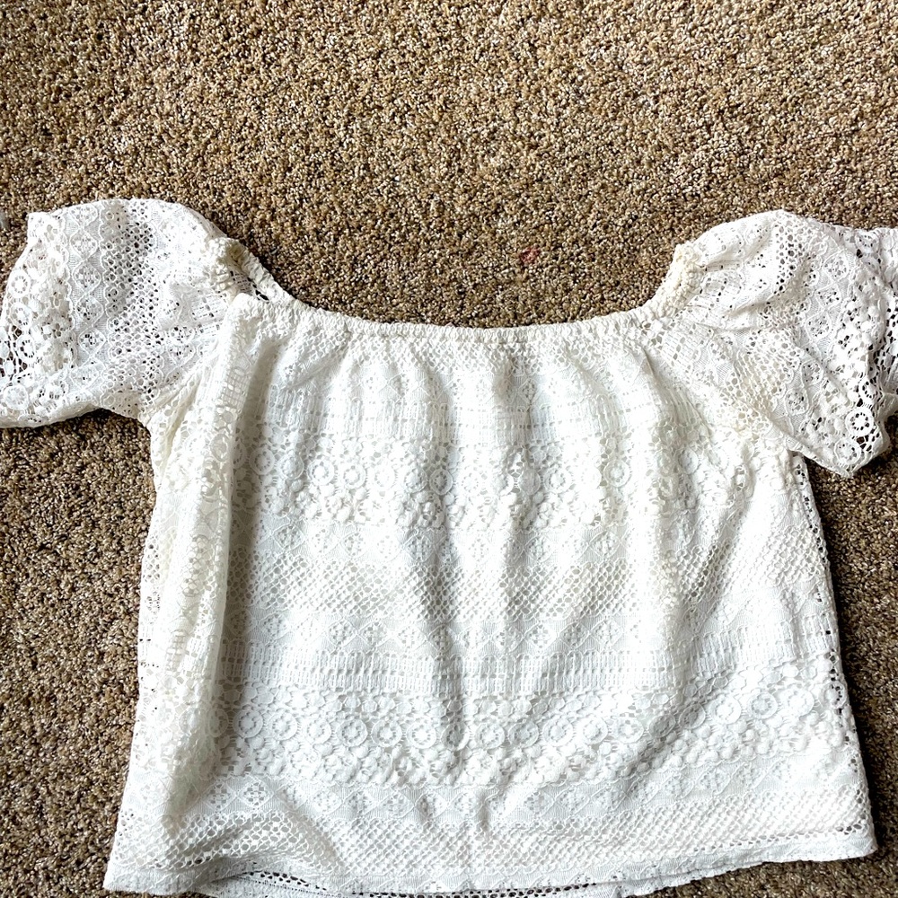 H&M off shoulder lace top large